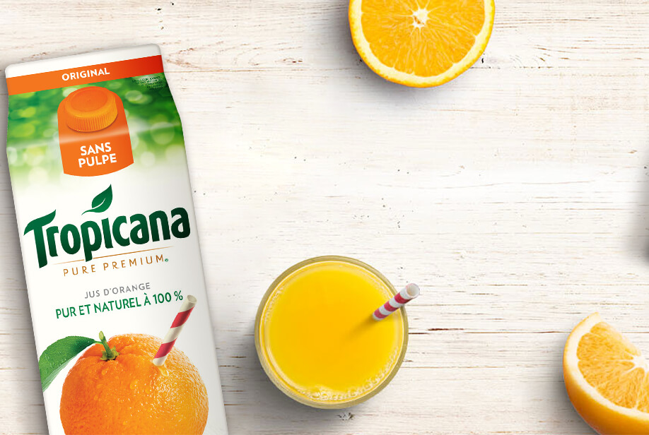 Oranges, jus et bouteilles Tropicana